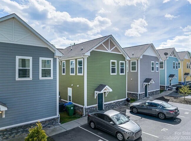 Photo - 70 Shiloh Rd