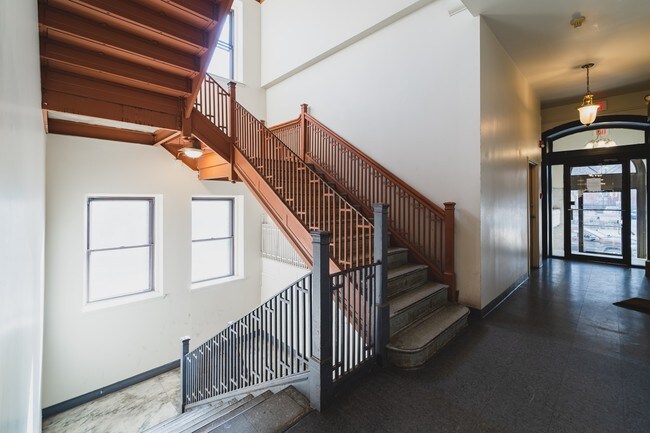 Photo - The Corinthian