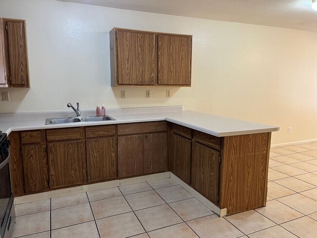 6068 N Peak Cir Unit A