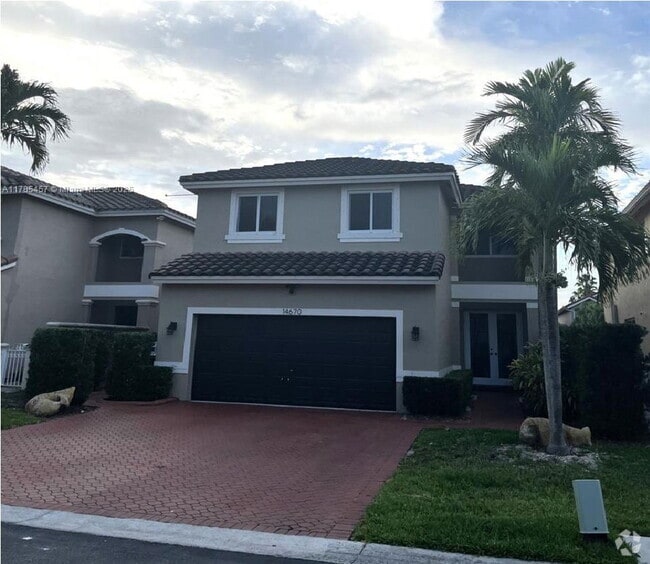 Building Photo - 14670 SW 132nd Ct Rental