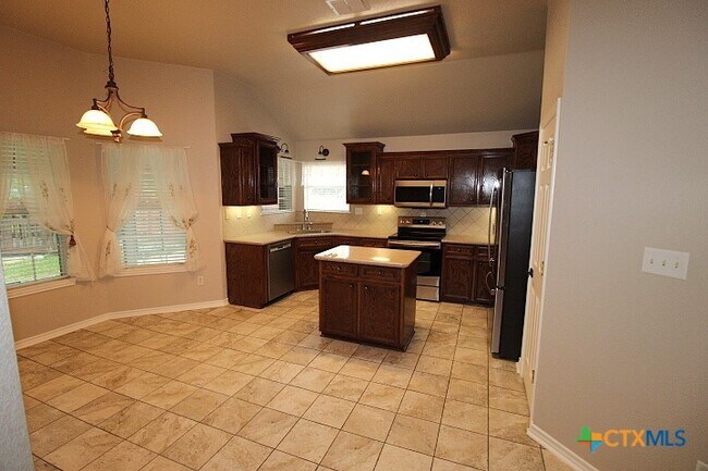 Photo - 603 Mustang Trail