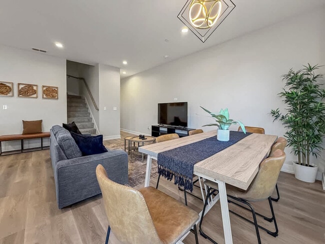 Photo - 28411 Torch Pkwy Unidad SI ID1502223P