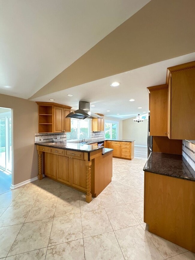 Photo - 11352 Weatherby Rd