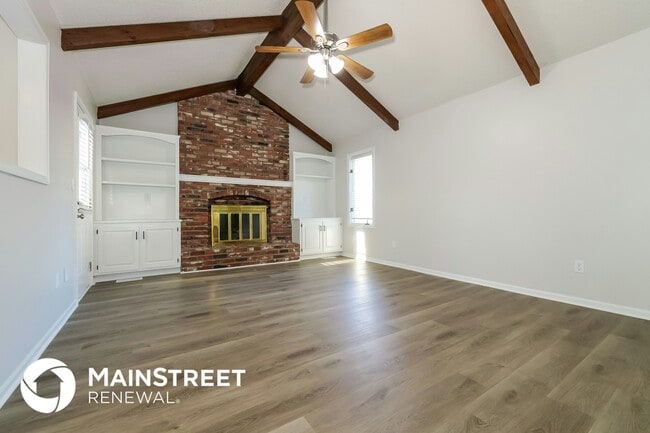 Photo - 4012 NW Delwood Ct