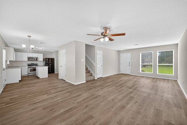 Photo - 5003 Hickory Burl Ct