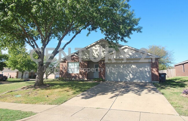 Well Maintained 3/2/2 Situated on Corner L... - Well Maintained 3/2/2 Situated on Corner L... Casa