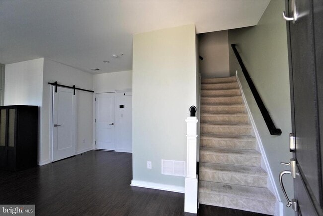 Photo - 13 Jessop Ln