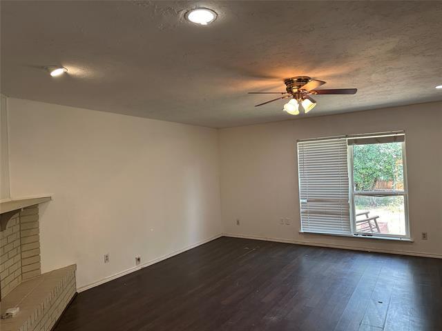 Photo - 553 Hightrail Dr