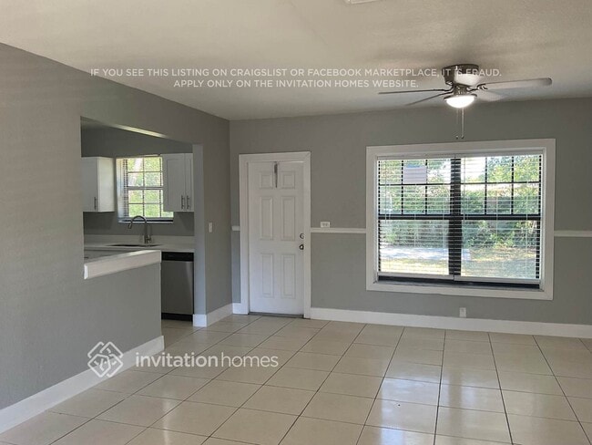 Photo - 15321 NE 10th Ave