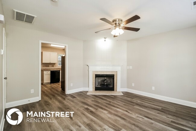 Photo - 1813 Savannas Run Dr