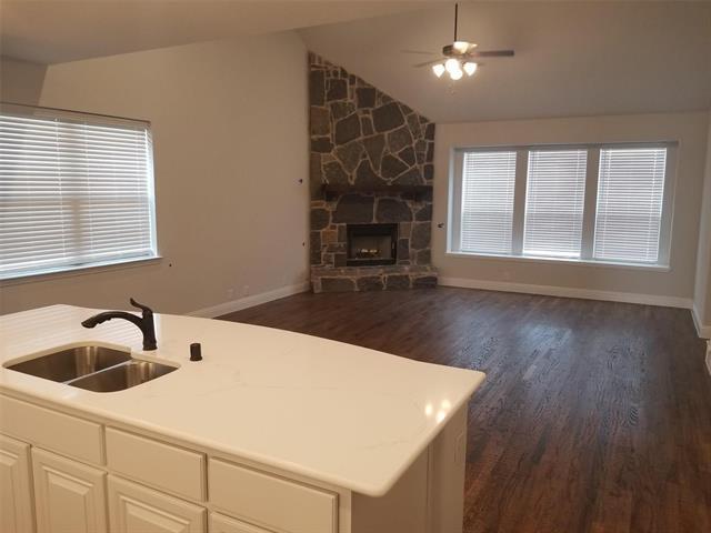 Photo - 2113 Burke Dr