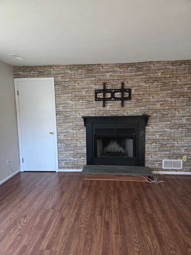 Photo - Harmony Woods