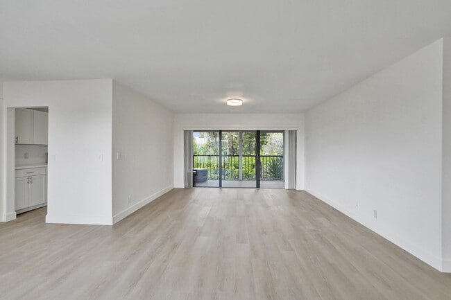 Photo - 1040 Homewood Blvd Unit L202