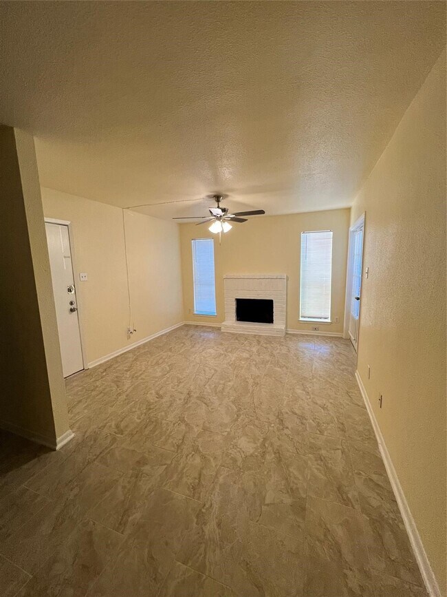 Photo - 9000 Bissonnet St Unit 705