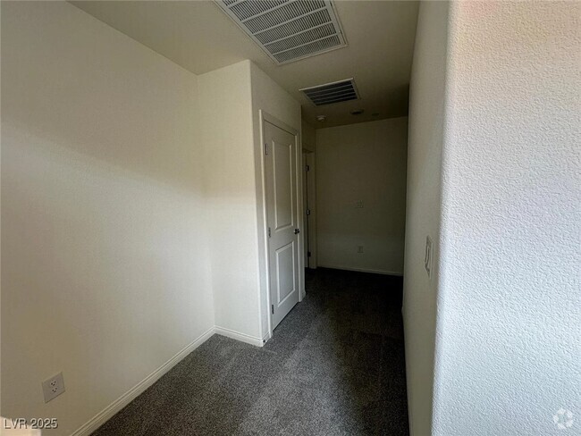 Building Photo - 4492 Merlot Hls Ave Rental