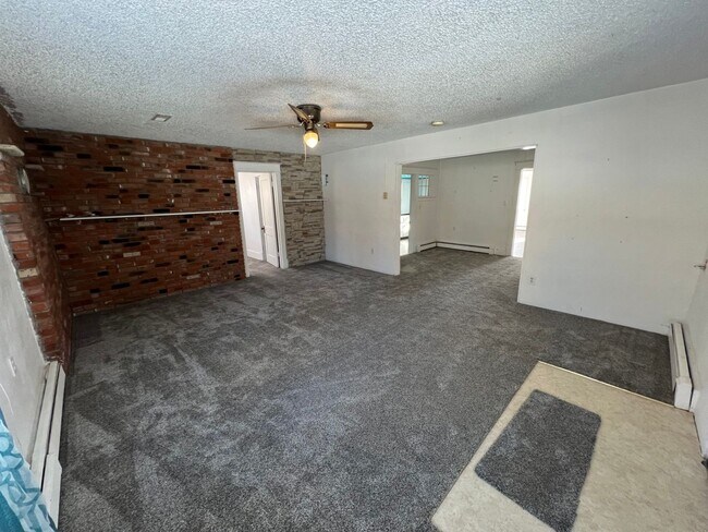 Photo - 3 Bedroom, 1 Bathroom Home with Large Yard...