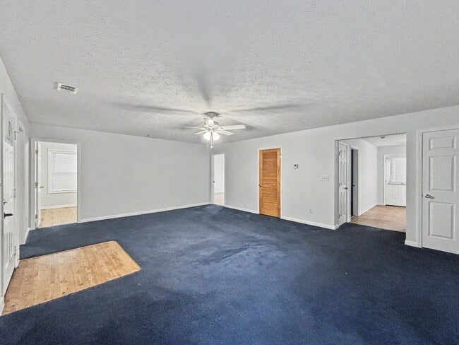 Photo - 560 Lee Byrd Rd