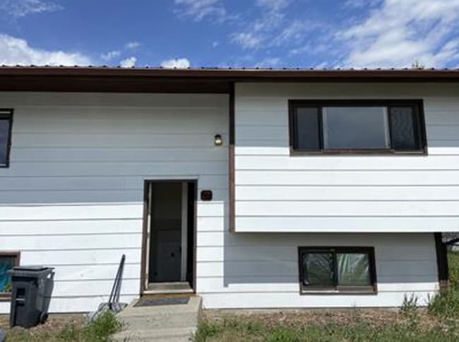 Building Photo - 207 W Rosebud Ave Unit B