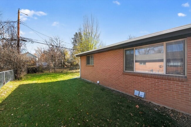 Photo - 6014 S Prince St