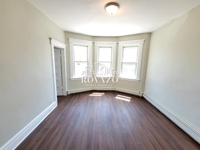 Photo - 525 21st St Unit 3