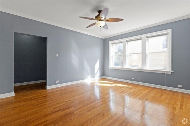 Building Photo - 2 bedroom in Chicago IL 60647 Unit 1-B Rental