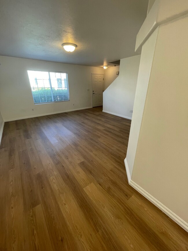 Photo - 1735 W 540 N