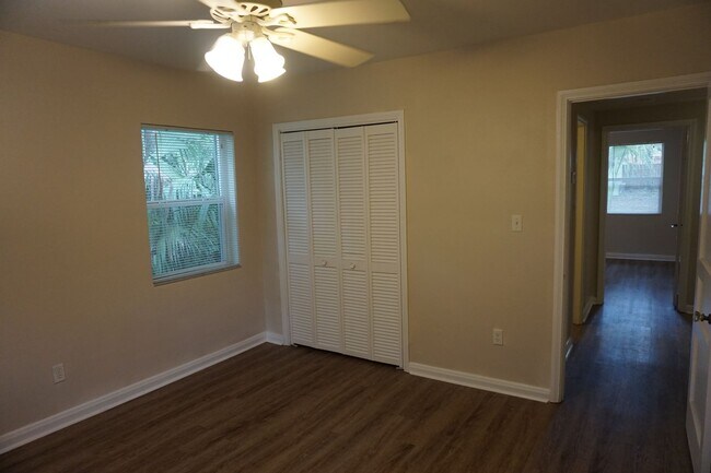 Photo - Beautiful 3 Bedroom House Behind Midtown