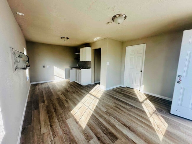 Photo - 412 NW 3rd St