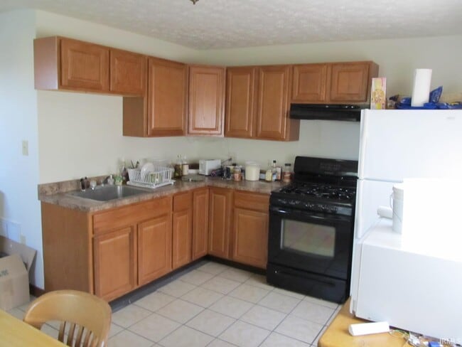 521 W Kirkwood Ave