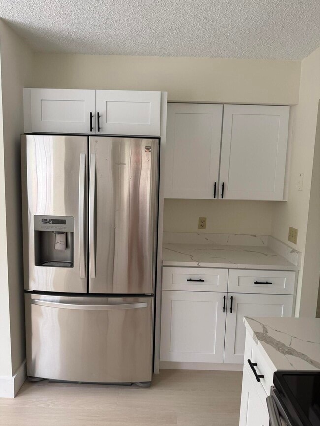 Photo - 13505 Fountain View Blvd