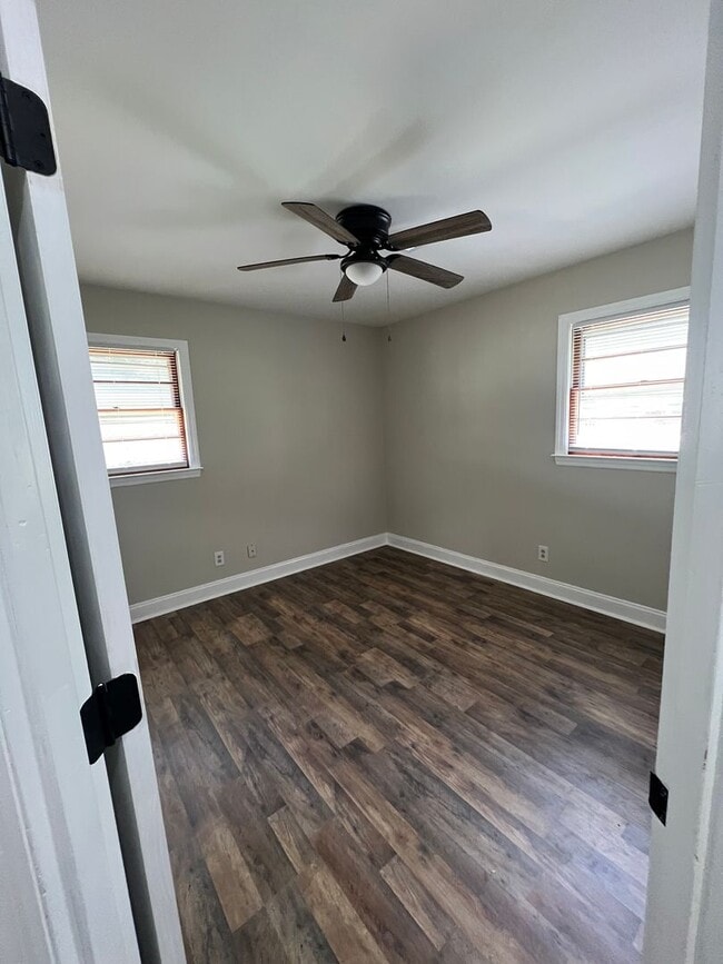 Photo - 836 White Oak Dr Unit C