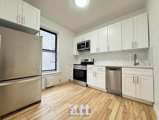 Building Photo - 860 Nostrand Ave Unit 9A Rental