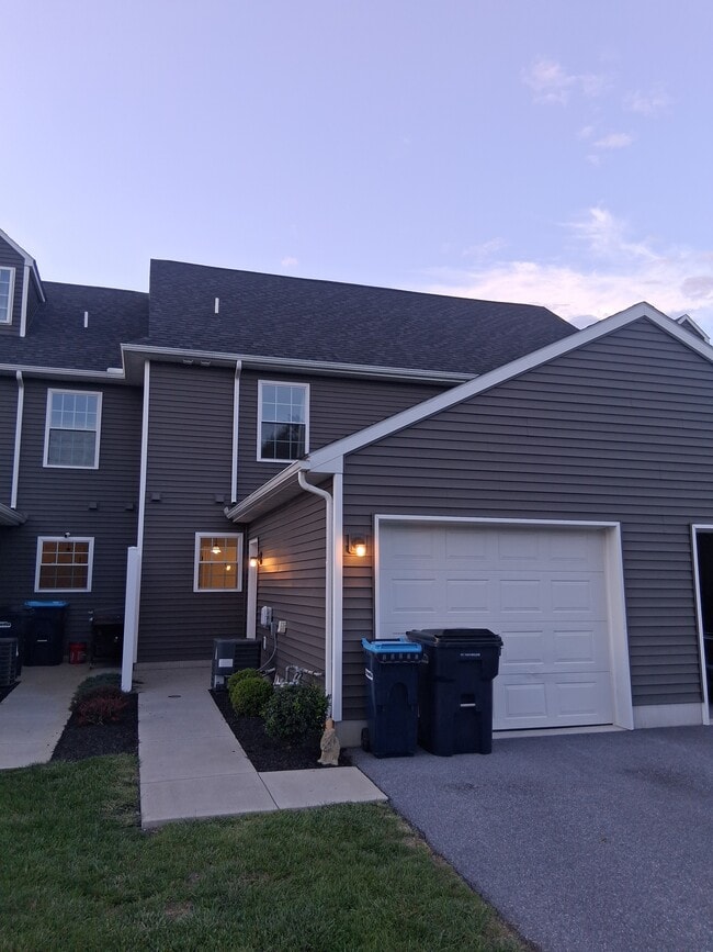 629 Byler Cir
