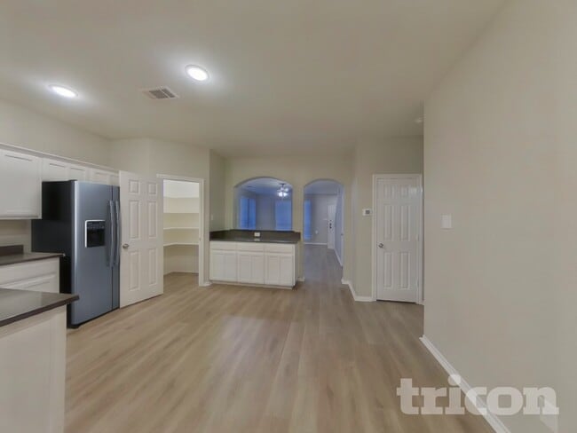 Photo - 2717 Bull Shoals Dr