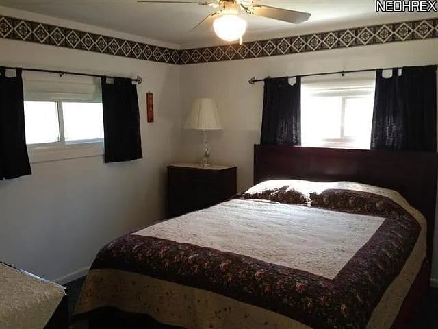 Photo - 1057 Laverne Ave