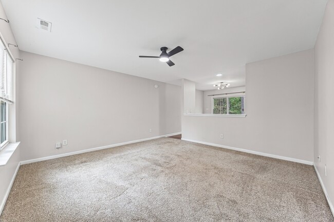 Photo - 12216 Lullingstone Rd