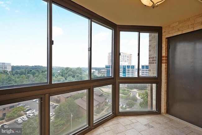 Photo - 8360 Greensboro Dr Unit 922