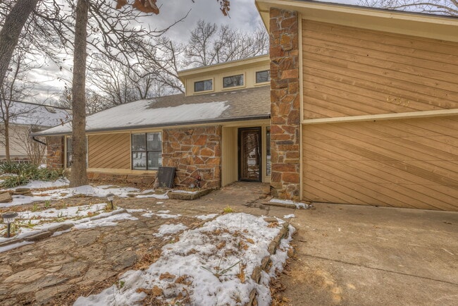 Building Photo - 630 S 276th E Ave