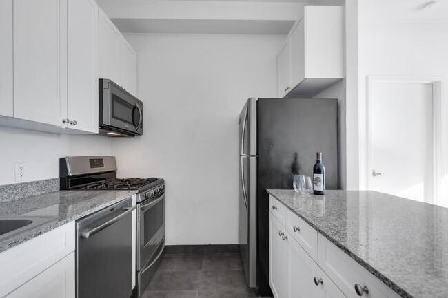 Photo - 2 bedroom in NEW YORK NY 10005 Unit 2203