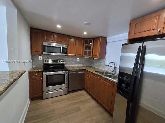 Photo - 9351 Fontainebleau Blvd Unit B416