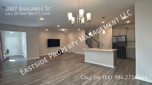 Photo - 1007 Badlands St Casa