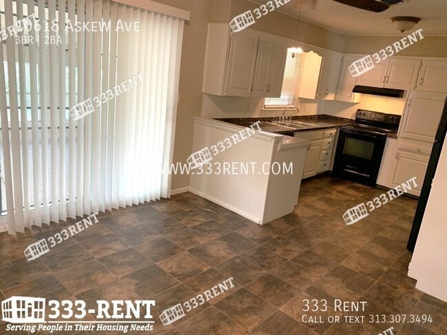 Photo - 10618 Askew Ave