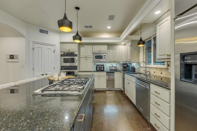 Photo - 813 Moonlight Bay Dr