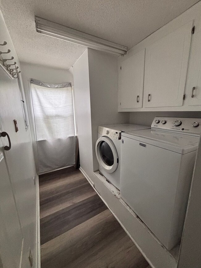 Photo - 4 BR house Smart Rd area