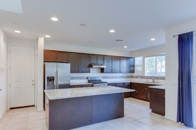 Building Photo - 7181 Logsdon Dr Rental