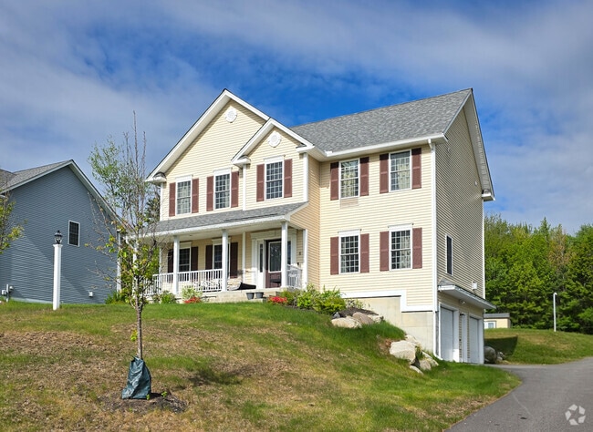 Building Photo - 8 Colleen Cir Rental