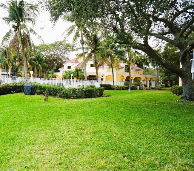 Photo - 2425 NW 33rd St Unit 1311