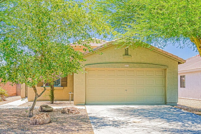 Building Photo - 1741 W Desert Mountain Dr Rental