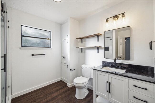 Photo - 100 W White Willow Cir
