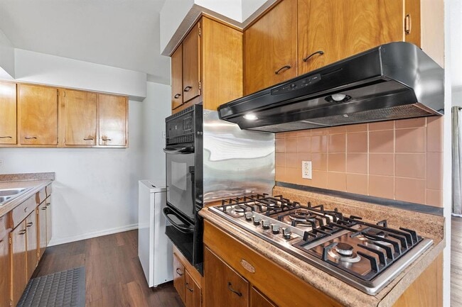 Photo - 3607 Wilson St